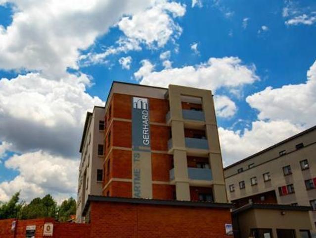 1 Bedroom Apartment in Die Hoewes