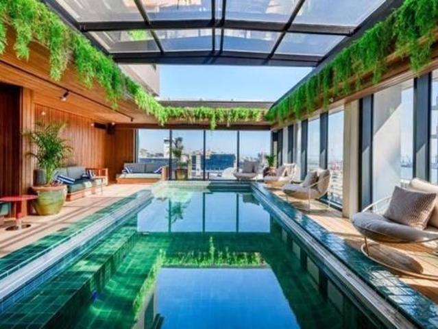 1 Bedroom Apartment in Foreshore