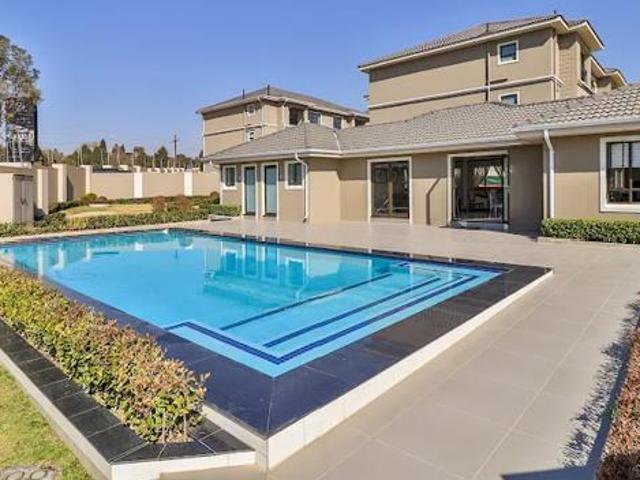 1 Bedroom Apartment in Fourways