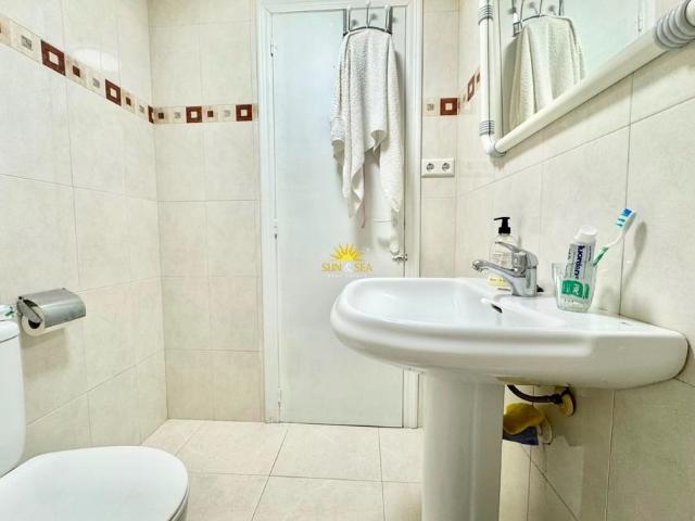 1 BEDROOM APARTMENT IN GUARDAMAR DEL SEGURA