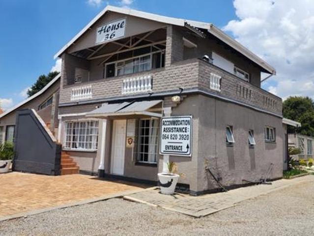 1 Bedroom Apartment in Glen Marais