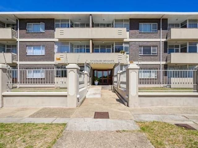 1 Bedroom Apartment in Humewood