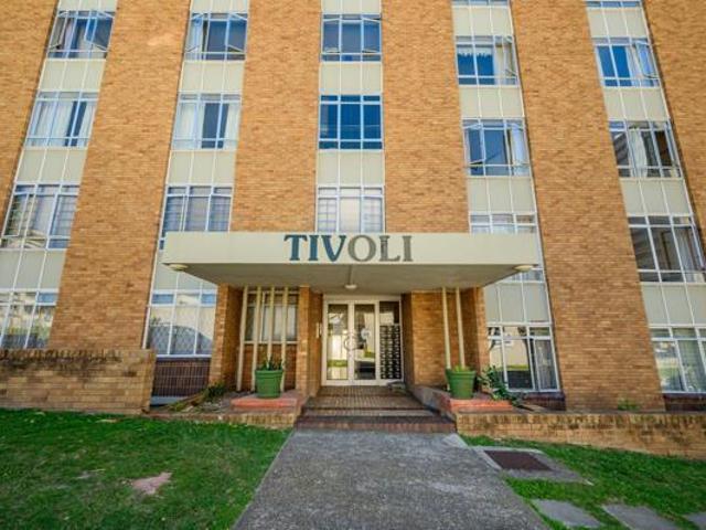 1 Bedroom Apartment in Humewood