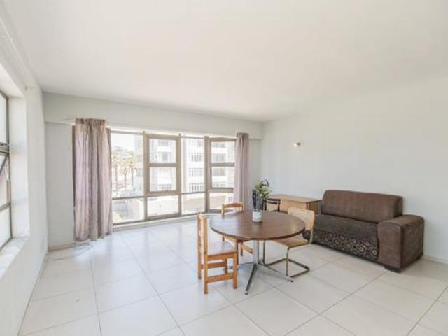 1 Bedroom Apartment in Humewood