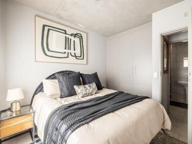 1 Bedroom Apartment in Honeydew