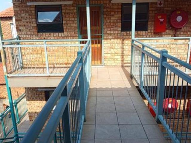1 Bedroom Apartment in Kempton Park Central
