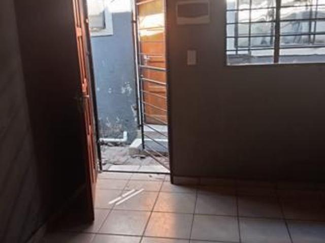 1 Bedroom Apartment in Kenilworth
