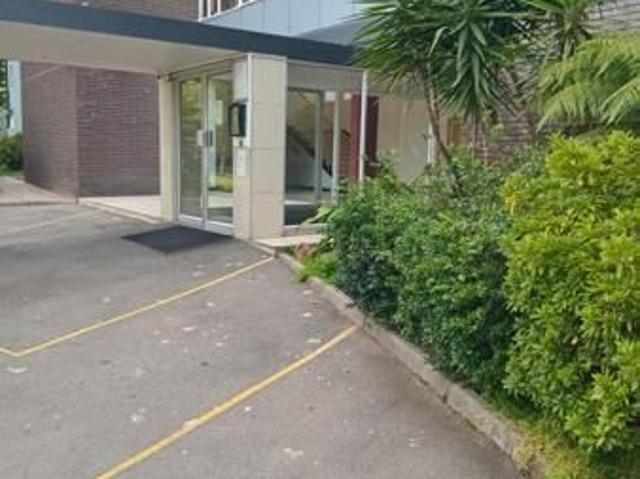 1 Bedroom Apartment in Kentview