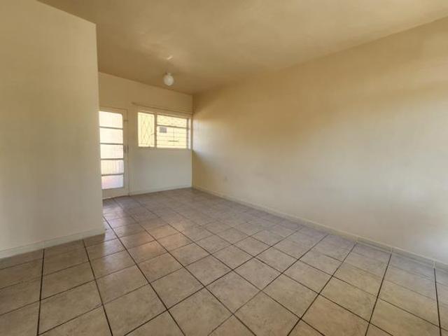 1 Bedroom Apartment in Kimberley Central