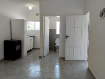 Apartment to rent in Lyttelton Manor - Parking
