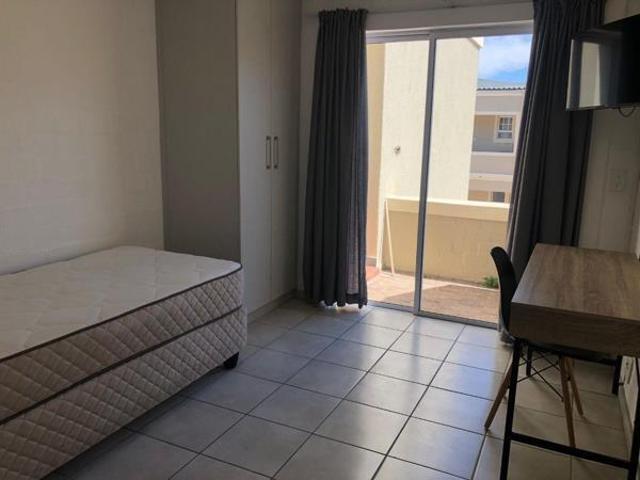 1 Bedroom Apartment in La Colline