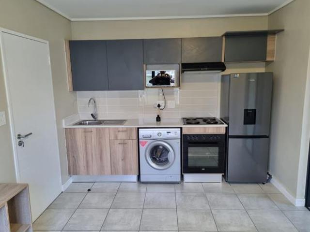 1 Bedroom Apartment in Linbro Park
