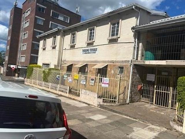1 Bedroom Apartment in Pietermaritzburg Central