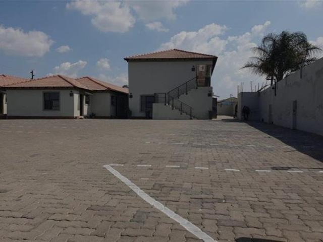 1 Bedroom Apartment in Protea Glen