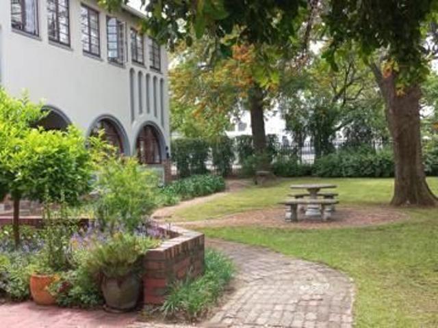 1 Bedroom Apartment in Stellenbosch Central