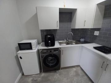 1 Bedroom Apartment in Stilbaai Oos