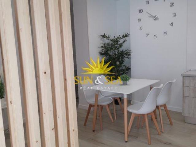 1 BEDROOM APARTMENT IN SANTA POLA