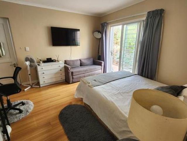 1 Bedroom Apartment in Sea Point