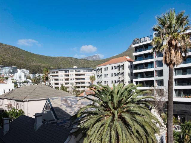 1 Bedroom Apartment in Sea Point