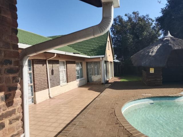1 Bedroom Apartment in Simmerfield Germiston