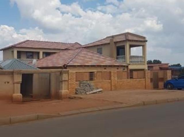 1 Bedroom Apartment in Soweto Central