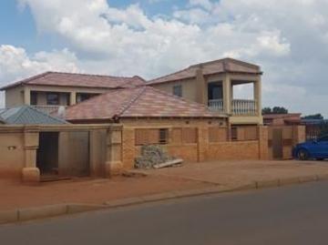 1 Bedroom Apartment in Soweto Central