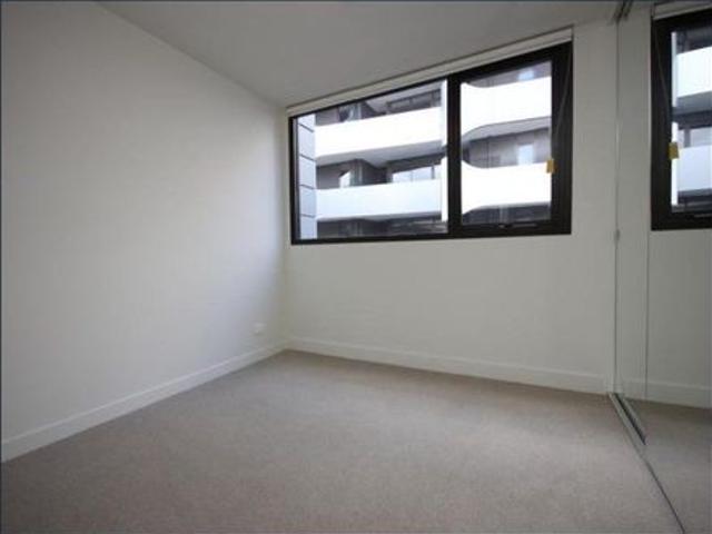 1 bedroom apartment in the Tip Top Development