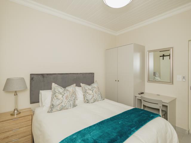 1 Bedroom Apartment in Vredenburg