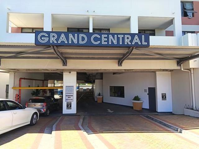 1 Bedroom Apartment in Wynberg
