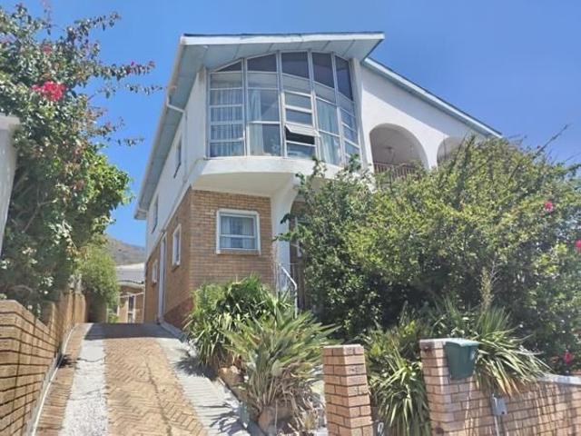 1 Bedroom Apartment in Walmer Estate