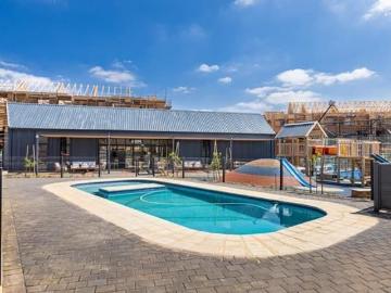 1 Bedroom Apartment in Waterkloof Glen