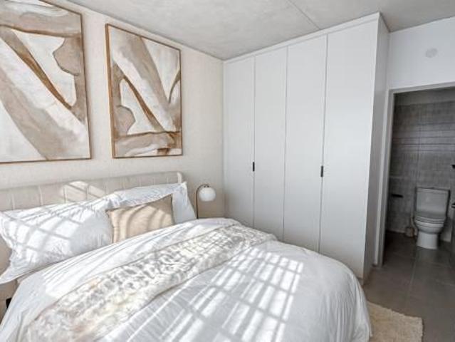 1 Bedroom Apartment in Waterkloof Glen
