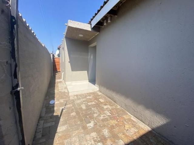 1 Bedroom Apartment in West Acres