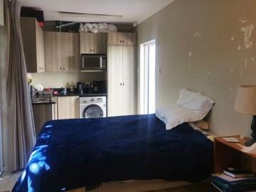 1 Bedroom Apartment in West Hill