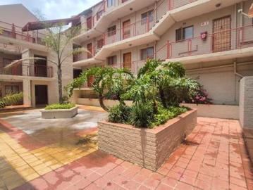 Apartment to rent in Boksburg - Swimming pool