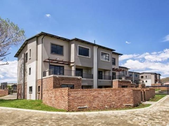 1 Bedroom Apartment in Wilgeheuwel