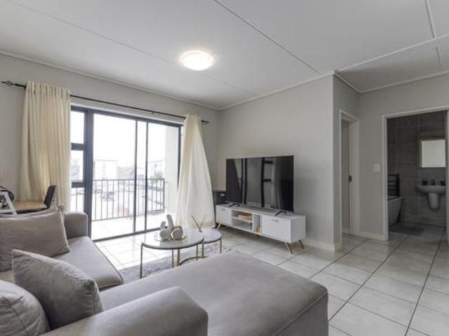 1 Bedroom Apartment in Zwartkop