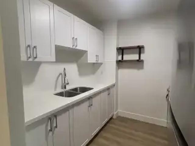 1 Bedroom Apartment Kawartha Lakes ON 102952043
