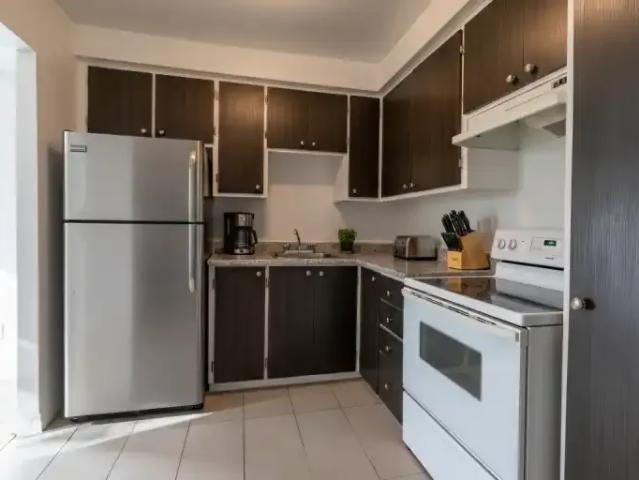 1 Bedroom Apartment Laval QC 90095781