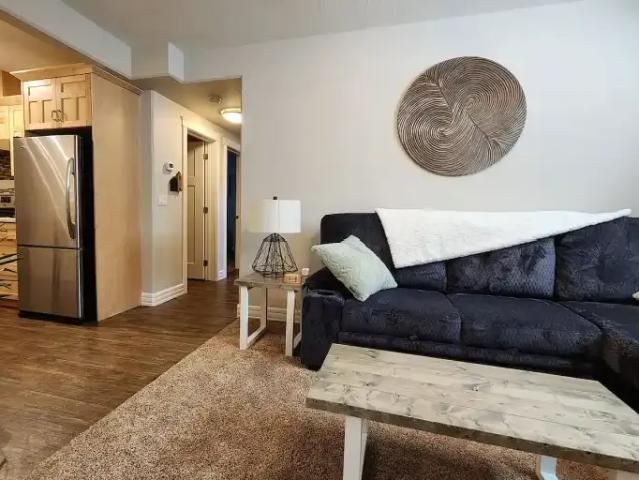 1 Bedroom Apartment Leduc AB 105087710