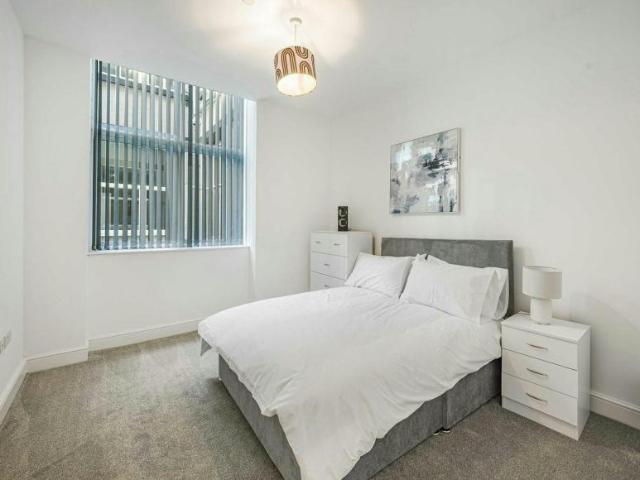 1 Bedroom Apartment Liverpool Liverpool 101587960