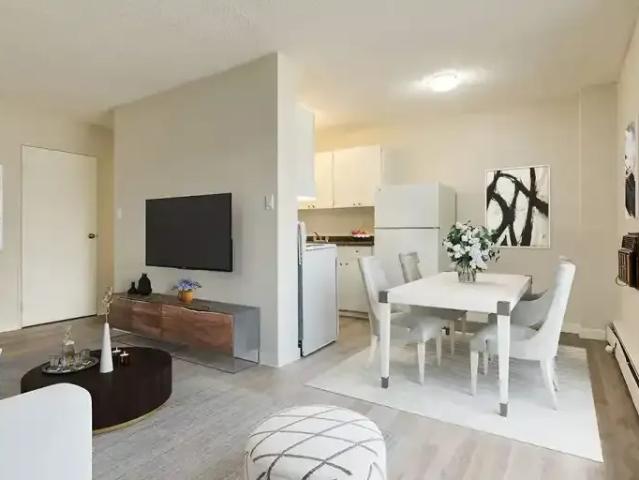 1 Bedroom Apartment Lloydminster SK 104909714