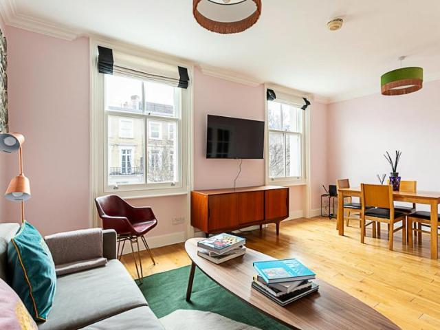 1 Bedroom Apartment London London 104889620
