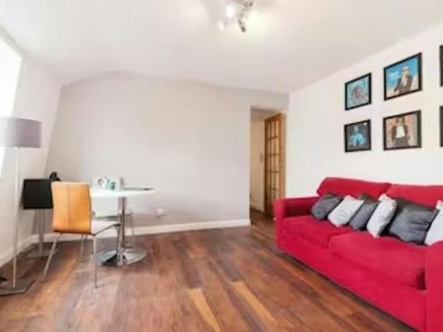 1 Bedroom Apartment London London 101691016
