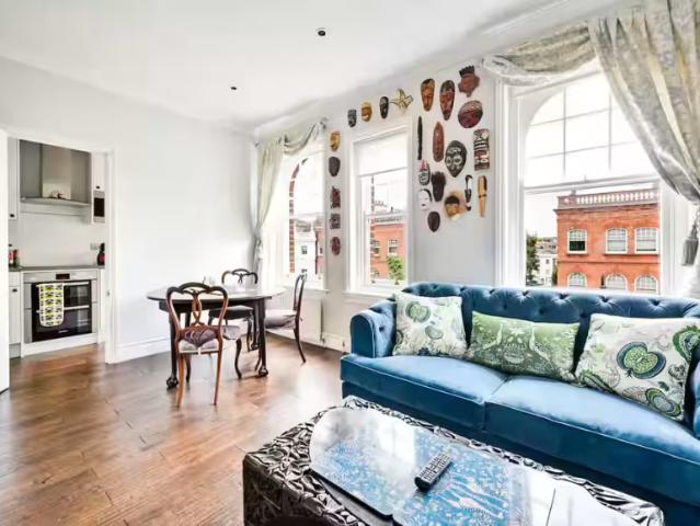 1 Bedroom Apartment London London 103180602