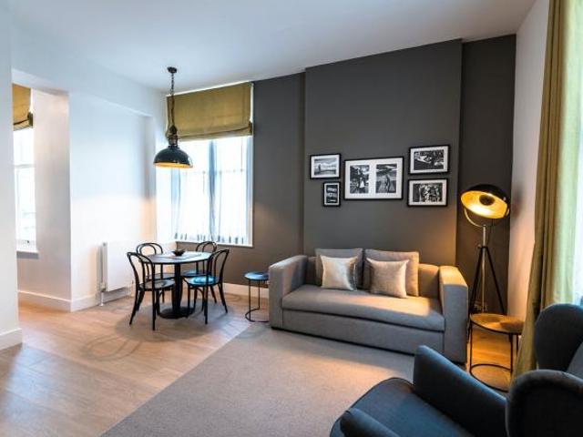 1 Bedroom Apartment London London LS65826102