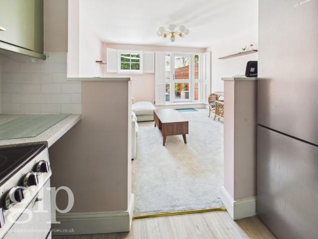 1 Bedroom Apartment, Peter Street, Soho, W1F