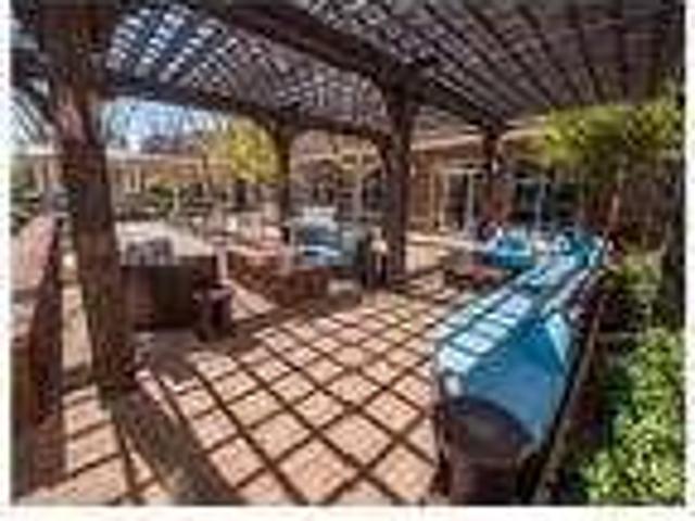1 bedroom Apartment Pointe is located in the heart of Cary, NC