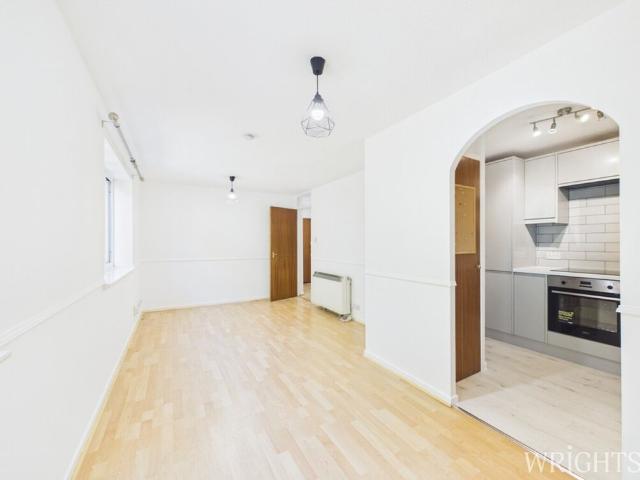 1 bedroom Apartment REGENT COURT, WELWYN GARDEN CITY