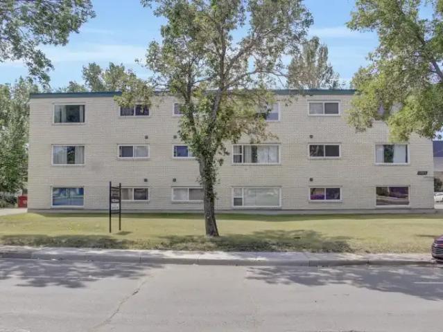 1 Bedroom Apartment Regina SK 102882744